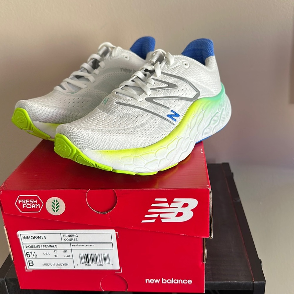 New Balance More v4